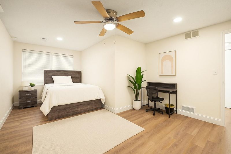 Move-In Ready! Cozy Home Near Walmart, Target & Major Highways (id. 3228)