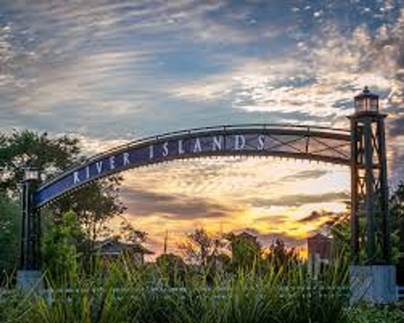 roommates in Lathrop Room1Bed.1Bath - cirtru.com