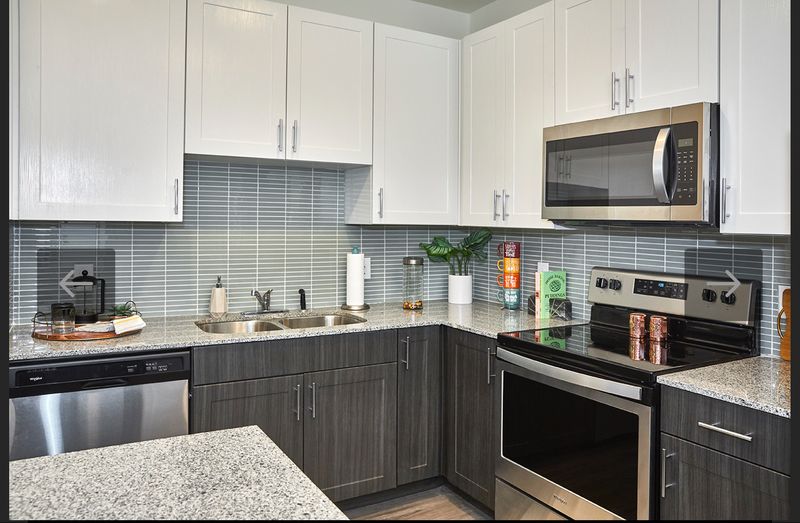 roommates in Arlington Shared Room in 4Bed.4Bath - cirtru.com