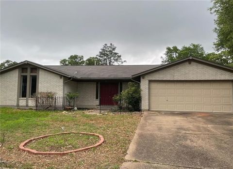 roommates in College Station Private Room in 3Bed.2Bath - cirtru.com