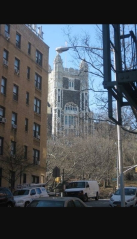 Room available 5 mins walk to CCNY