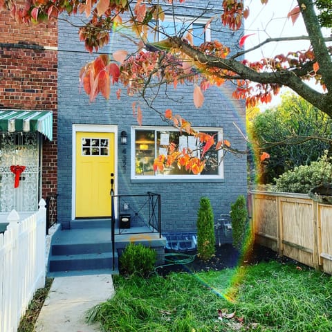 Private Room in 2Bed.2Bath