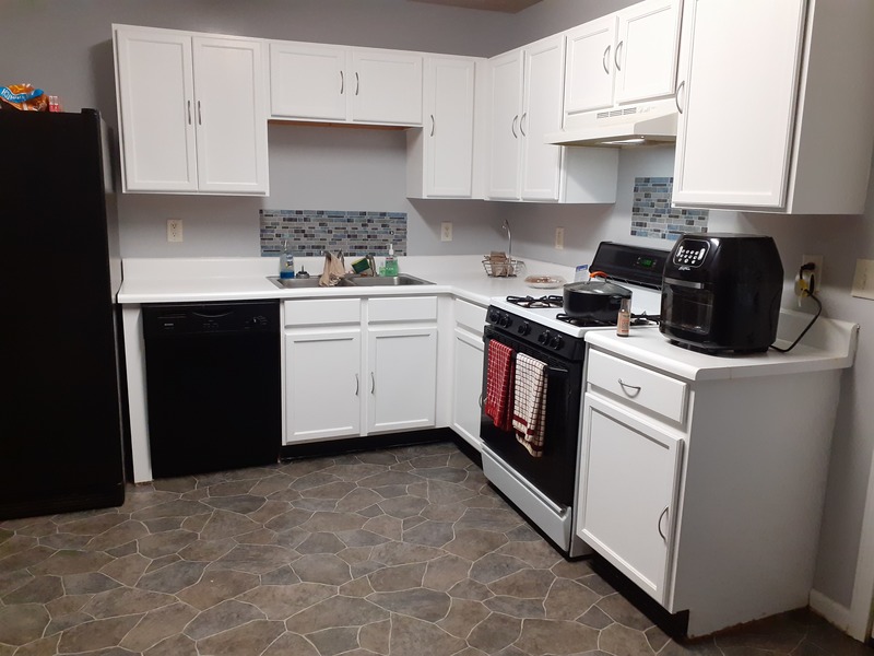roommates in Ellenwood Private Room in 3Bed.2Bath - cirtru.com