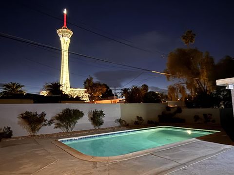 roommates in Undisclosed, Las Vegas, NV 89104 Single-Story Pool Home • Free Laundry • Fast WiFi • Minutes from the Strip (id. 12881) - cirtru.com