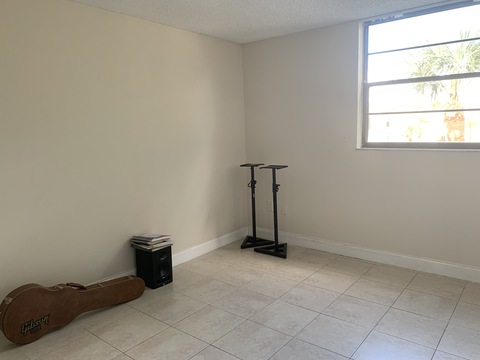 roommates in Miami Private Room in 2Bed.2Bath - cirtru.com