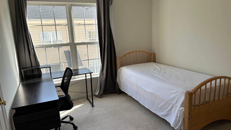 Room2Bed.2.5Bath