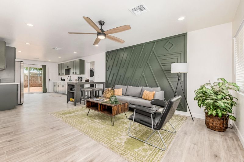 roommates in Undisclosed, Mesa, AZ 85204 Beautiful Mesa  Home. Gourmet ‍Kitchen w/ plenty of space. Everything . Near ,  and more! (id. 31947) - cirtru.com