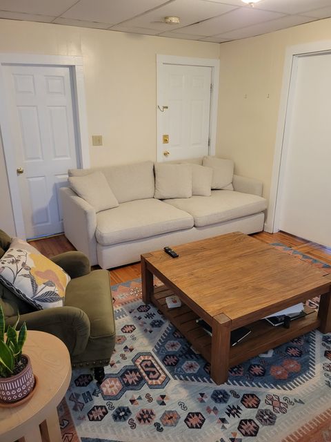 roommates in Worcester Shared Room in 2Bed.1Bath - cirtru.com