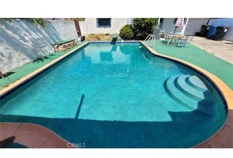 roommates in Inglewood Room5Bed.5Bath - cirtru.com