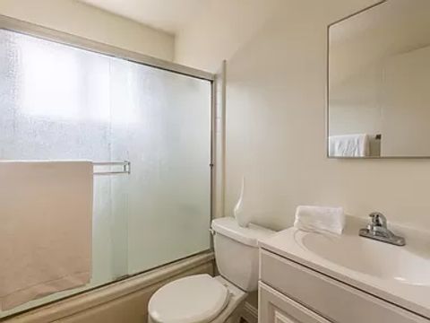 roommates in Санта-Клара Room1Bed.1Bath - cirtru.com