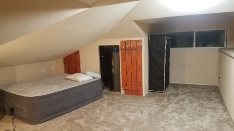 Private Room in 1Bed.1Bath
