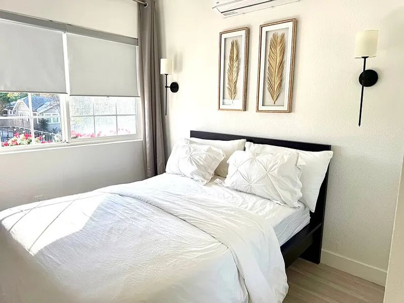 roommates in Los Angeles Entire Place 1Bed.1Bath - cirtru.com