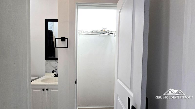 roommates in Undisclosed, Macon, GA 31201 Papa Bear - House - Near Downtown & Walking distance to Mercer U (id. 14534) - cirtru.com