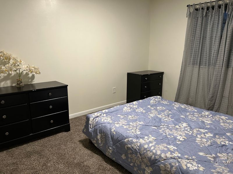 roommates in New Lebanon Private Room in 3Bed.1Bath - cirtru.com