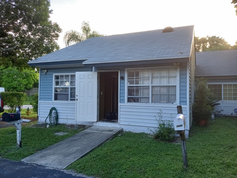 roommates in North Lauderdale Private Room in 2Bed.1Bath - cirtru.com