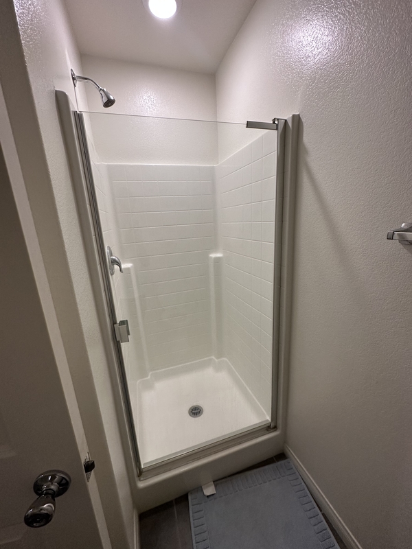 roommates in Chino Hills Private Room in 1Bed.1Bath - cirtru.com