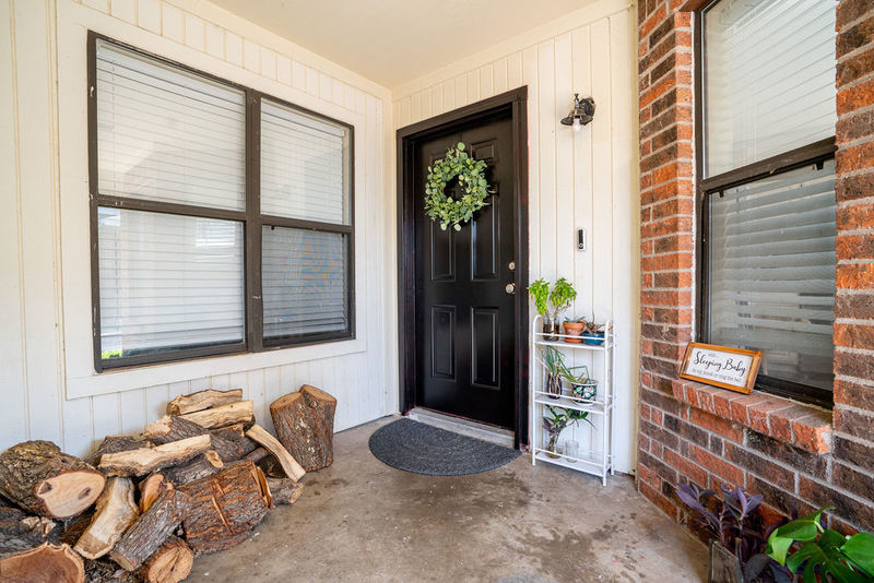 roommates in Garland Entire Place 2Bed.2Bath - cirtru.com