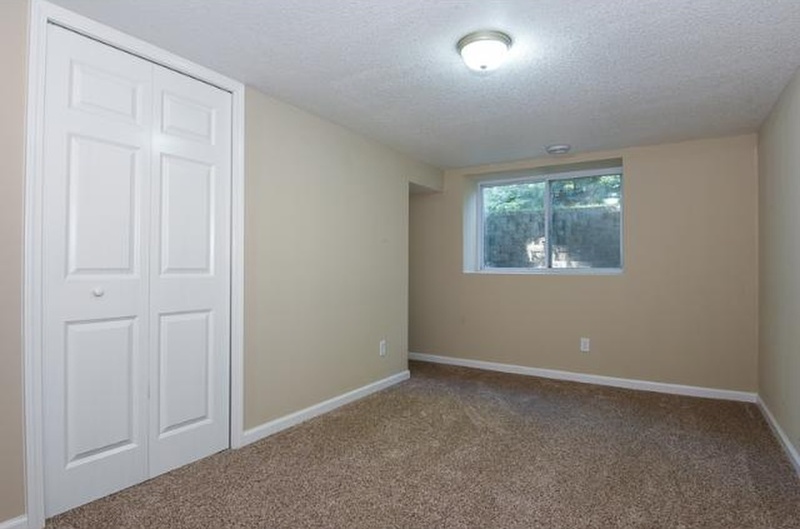 roommates in Maple Grove Lower Level for Rent - cirtru.com