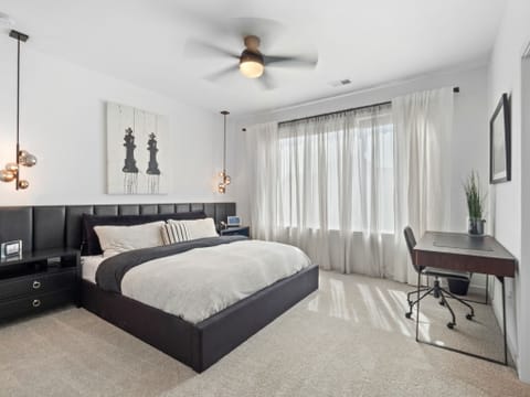 Room4Bed.3Bath