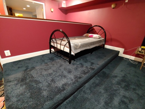 roommates in Laurel Private Room in 2Bed.1Bath - cirtru.com
