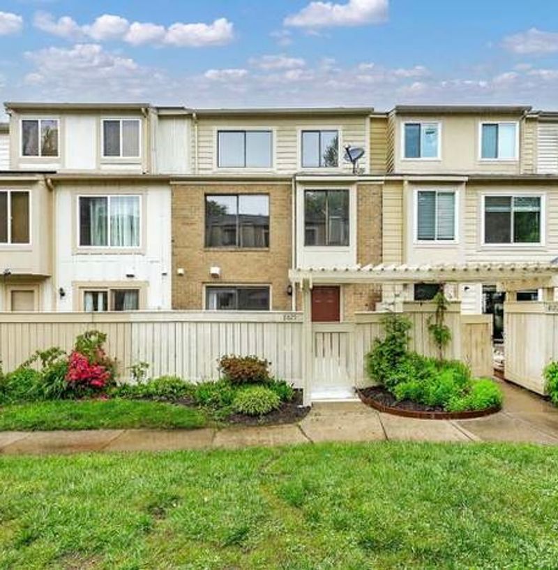 roommates in Montgomery Village Private Room in 3Bed.2.5Bath - cirtru.com
