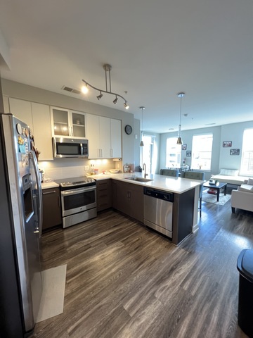 roommates in Herndon Private Room in 2Bed.2Bath - cirtru.com