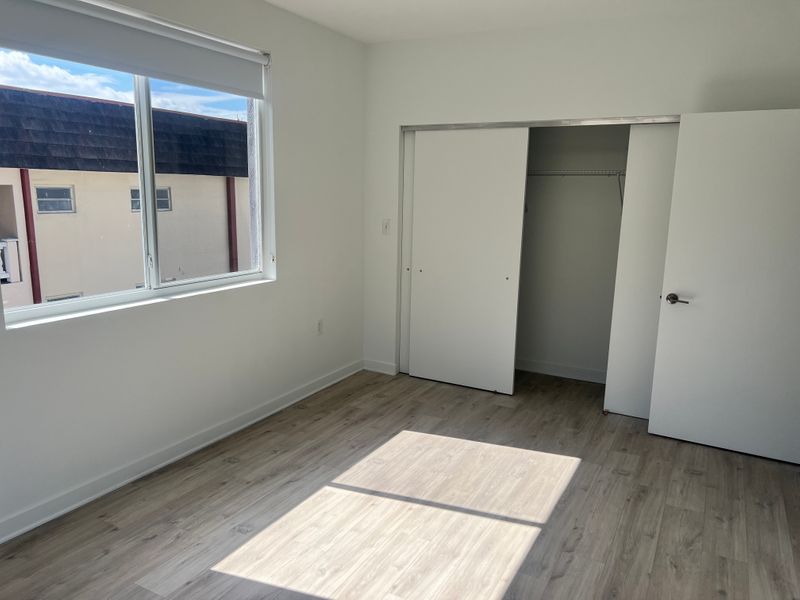 Private Room in 3Bed.2.5Bath