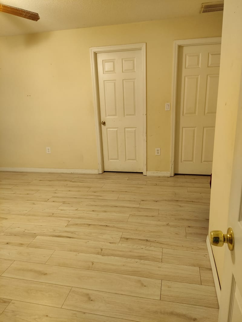 Private Room in 3Bed.2Bath