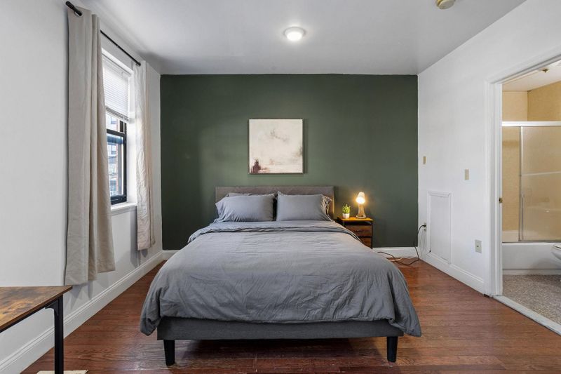roommates in Undisclosed, Philadelphia, PA 19122 Spacious Rooms with Private Bathrooms | Clean, Furnished & All-Inclusive  WiFi + Utilities (id. 19920) - cirtru.com