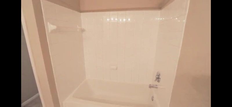 roommates in Naperville Private Room in 3Bed.2Bath - cirtru.com