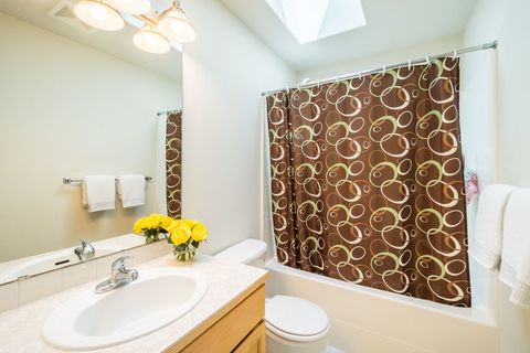 roommates in Everett Looking To Share 3BR/3BR In Lynnwoo - cirtru.com