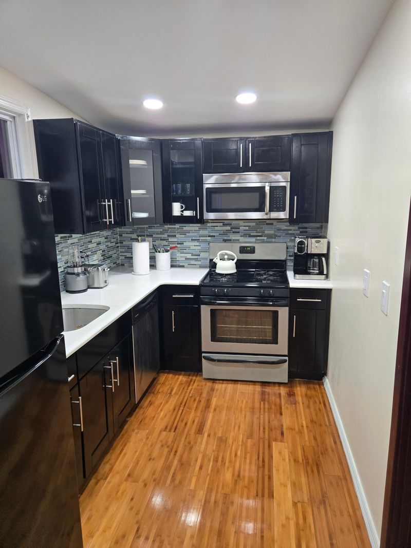 roommates in New York City Room1Bed.1Bath - cirtru.com