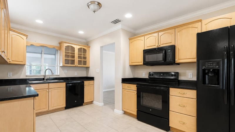 roommates in Undisclosed, St. Petersburg, FL 33702 FLEX LIVING ST. PETE (id. 35672) - cirtru.com