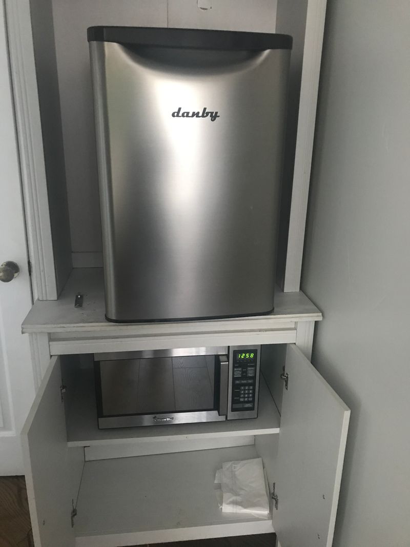 roommates in San Diego Private Room in 1Bed.1Bath - cirtru.com