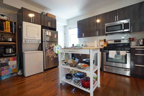 Entire Place 3Bed.1Bath