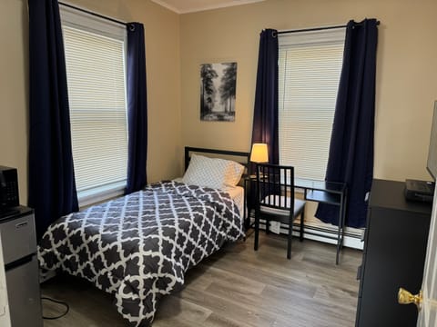 Private Room in 1Bed.1Bath