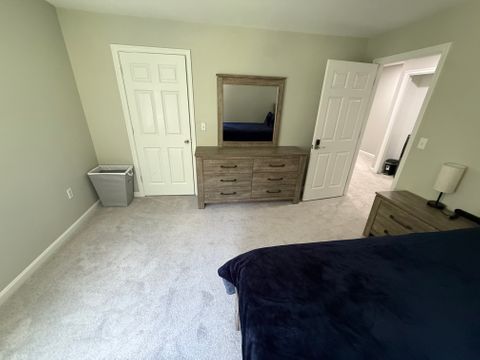 Private Room in 2Bed.1.5Bath
