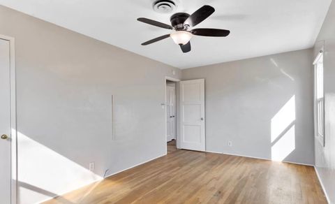 Entire Place 3Bed.1Bath
