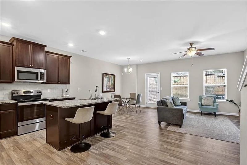 roommates in Undisclosed, Atlanta, GA 30349 Modern Home near ATL Airport! (id. 39948) - cirtru.com