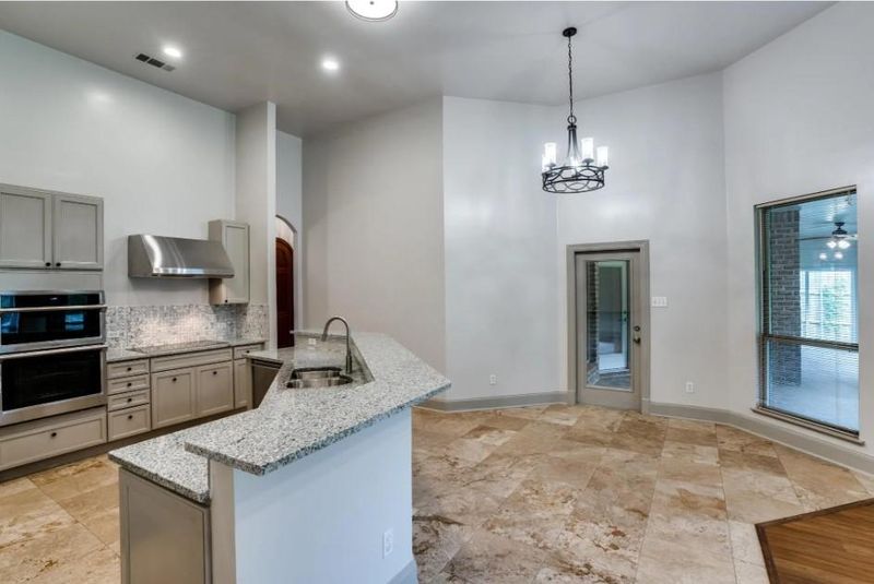 roommates in Undisclosed, Duncanville, TX 75137 Live in Luxury at Cedar Hill (id. 14864) - cirtru.com