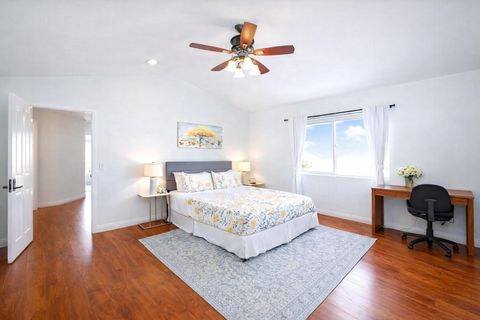 Superhost Spot! Stylish North Las Vegas Co‑Living  Wi‑Fi + Kitchen  Laundry  Parking  Close to Nellis AFB & Transit — Top Rated Host (id. 3392)