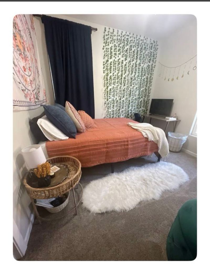 roommates in Plumas Lake Private Room in 3Bed.2Bath - cirtru.com