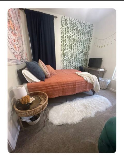 Private Room in 3Bed.2Bath