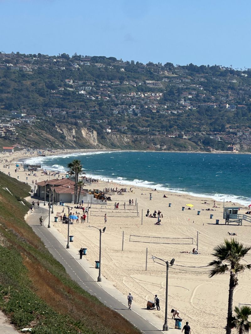 roommates in Redondo Beach Room2Bed.2Bath - cirtru.com