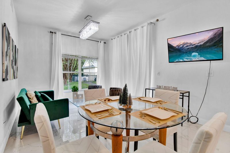 roommates in Undisclosed, Kissimmee, FL 34741 Kissimmee Home (id. 18393) - cirtru.com