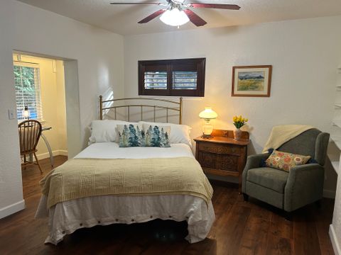 Private Room in 3Bed.2.5Bath