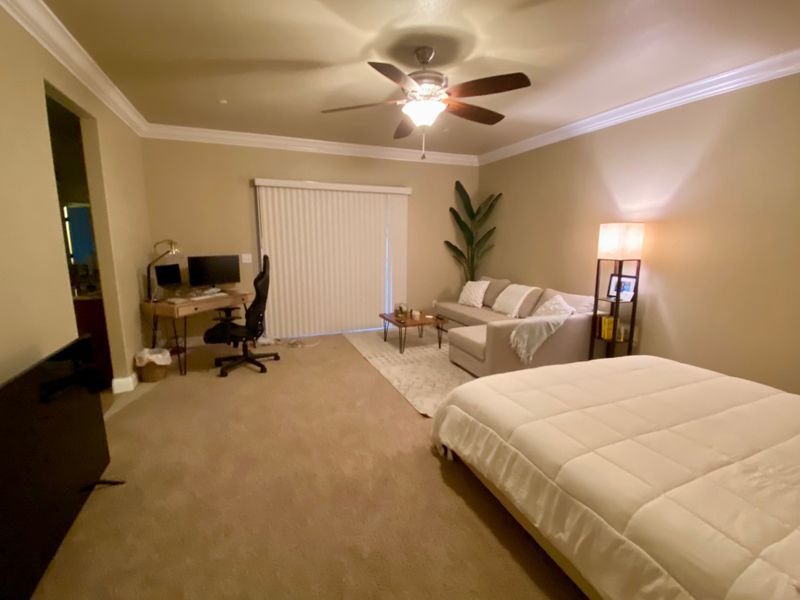 roommates in Redding Private Room in 1Bed.1Bath - cirtru.com