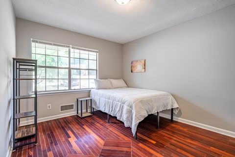 Discover the Perfect Blend of Comfort & Convenience in Your New Jonesboro Retreat! (id. 9184)