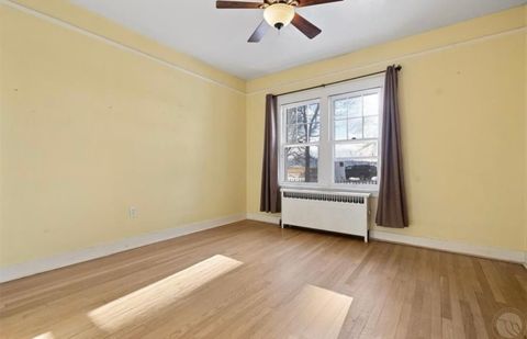 Entire Place 6Bed.2Bath