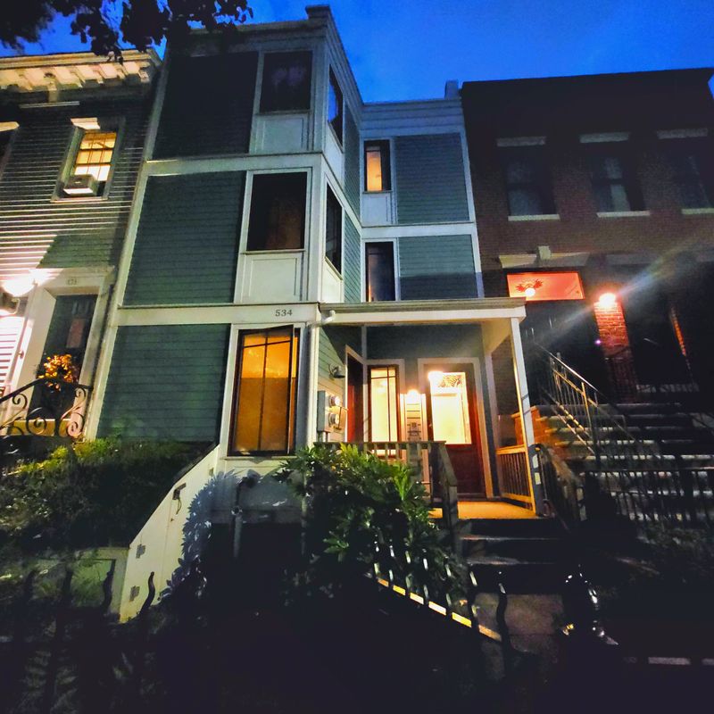 roommates in New York City Entire Place 2Bed.1Bath - cirtru.com